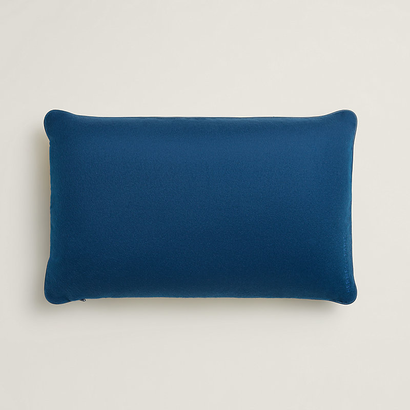 クッション 《カザックI》 - ブルー | Hermès - エルメス-公式サイト